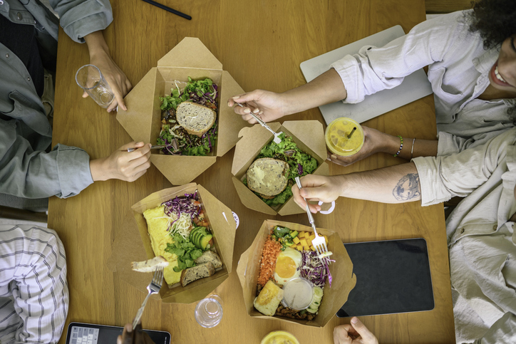 Increasingly, restaurants are offering take-out containers that look compostable. Some are, and some aren't. (istock)